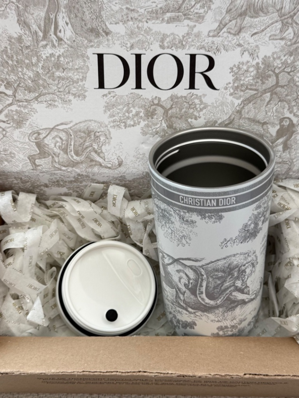 New Dior “Toile De Jouy” tumbler - Picture 5 of 8